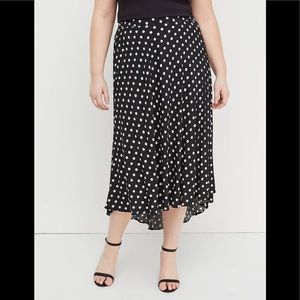 Lane Bryant polka dot skirt 26/28 NWT